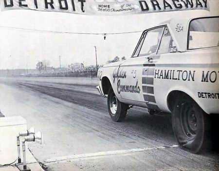 Detroit Dragway - The Golden Commando (newer photo)